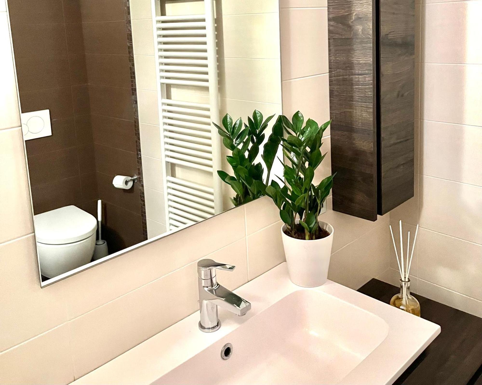 Magnolia Home - Piazza Delle Erbe เวโรนา ภายนอก รูปภาพ